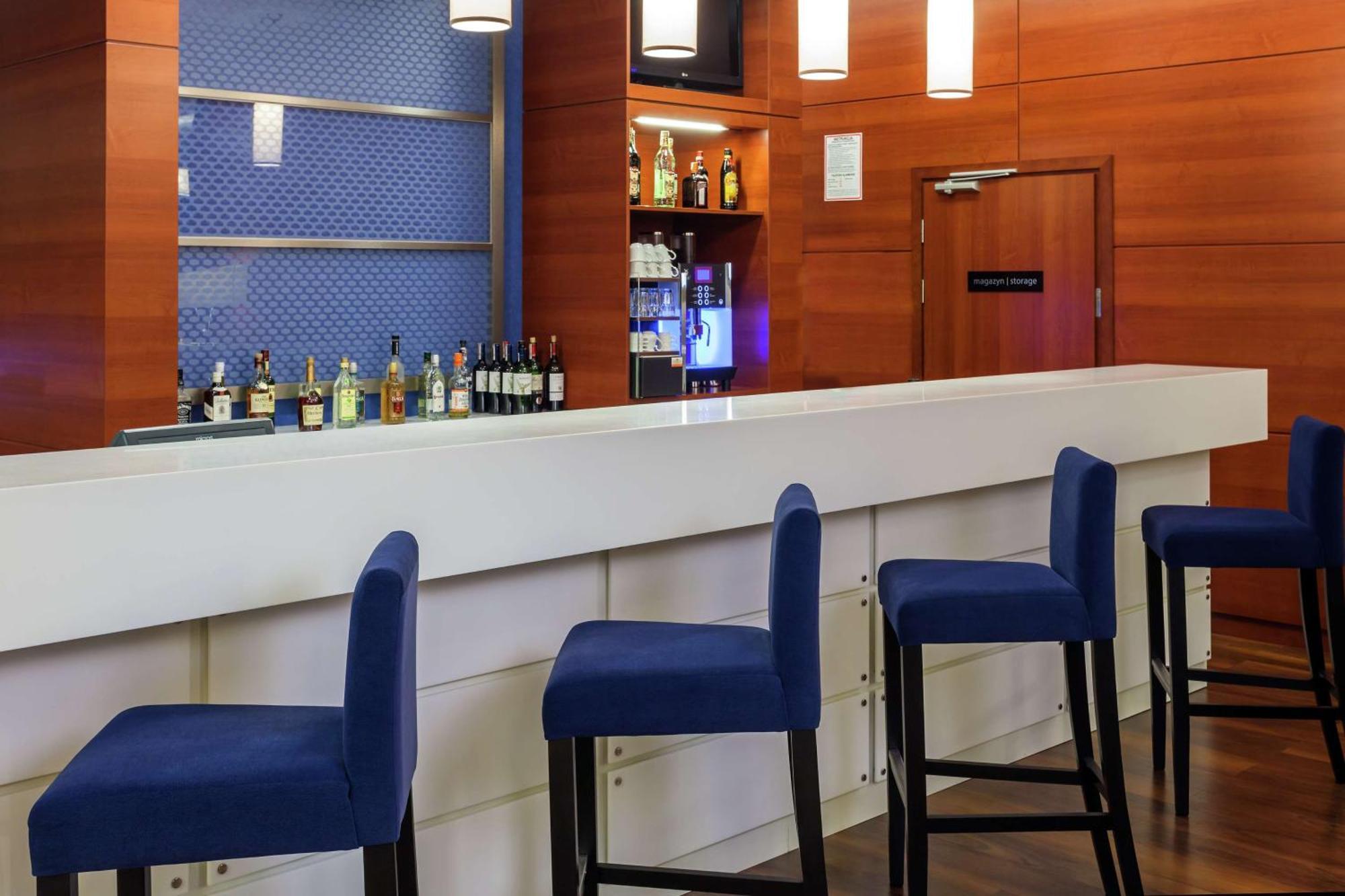 Hampton By Hilton Airport Hotel Varsovia